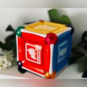 MUNCHKIN Mozart Magic Cube Orchestra Music Baby Toddler Lights Developmental Toy